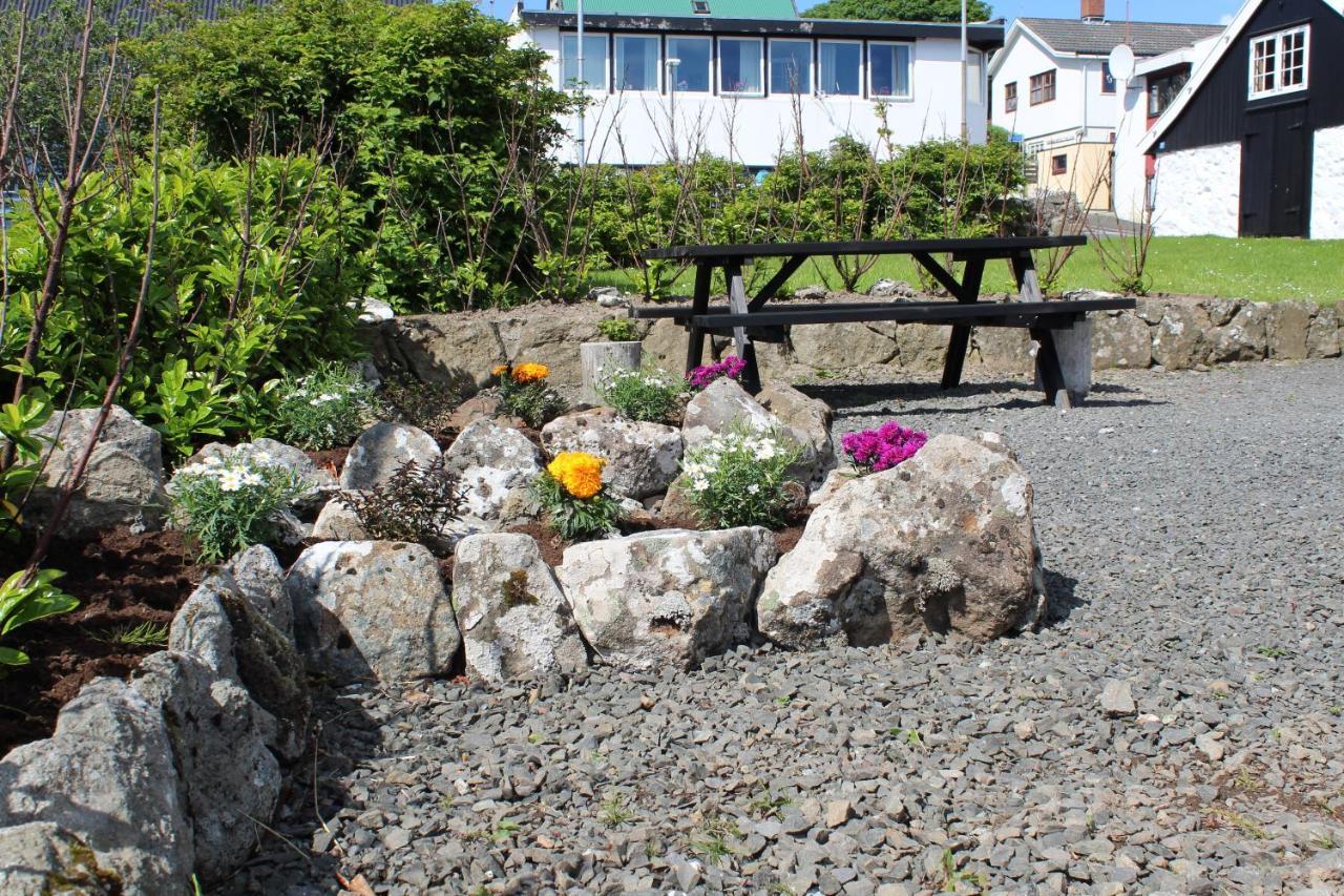 Traditional Faroese House In Torshavns City Center Eksteriør billede