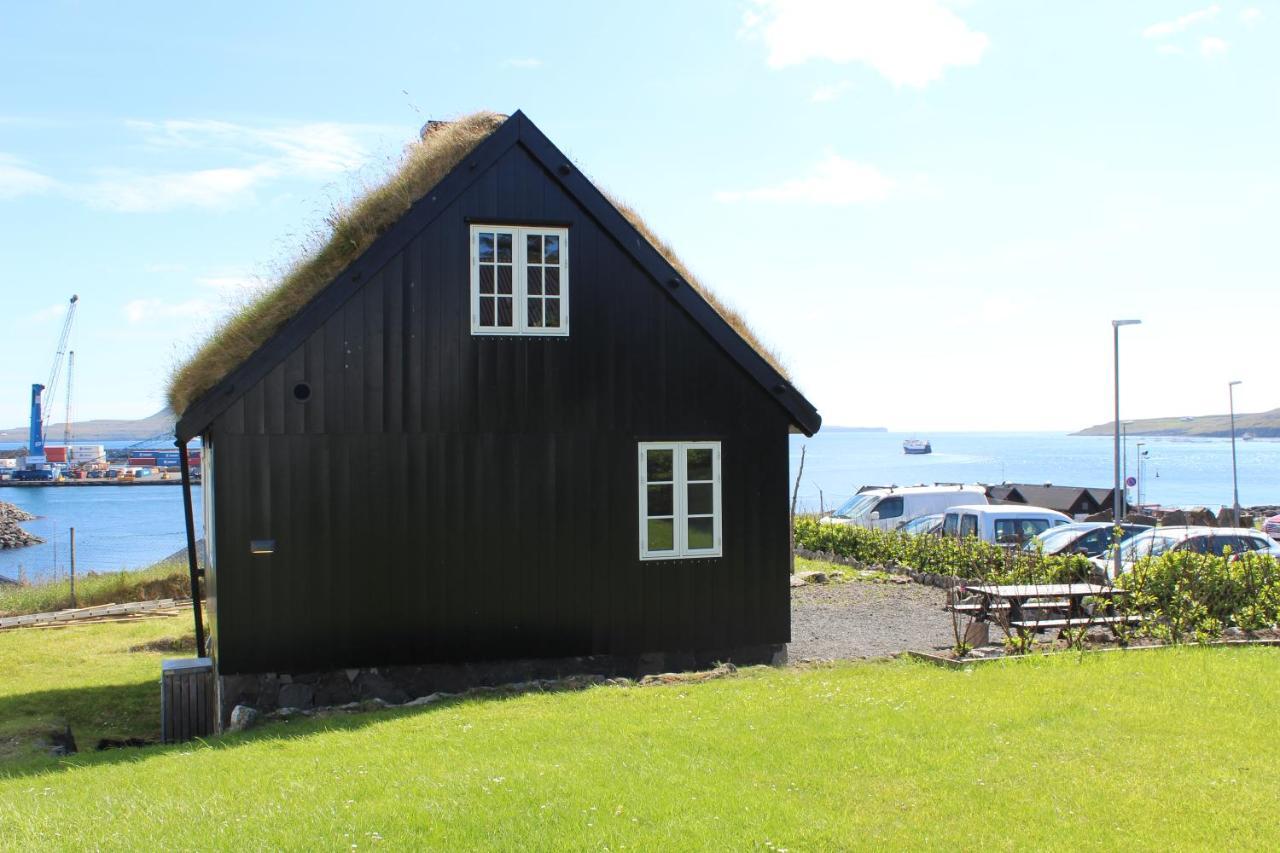 Traditional Faroese House In Torshavns City Center Eksteriør billede